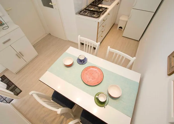 Beros 招待所 马卡尔斯卡