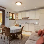 Rooms Besker